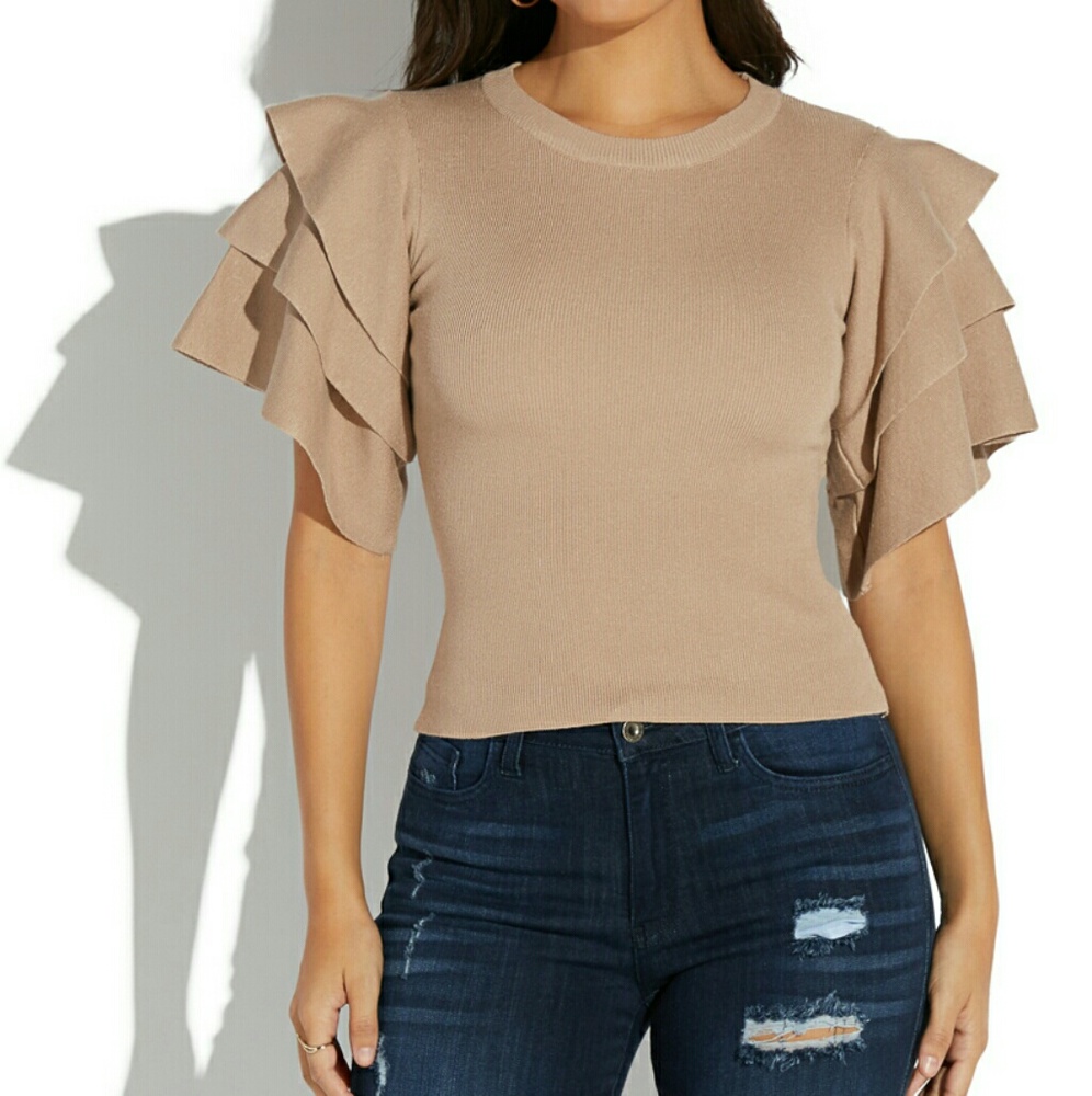 Ruffle sleeve top
